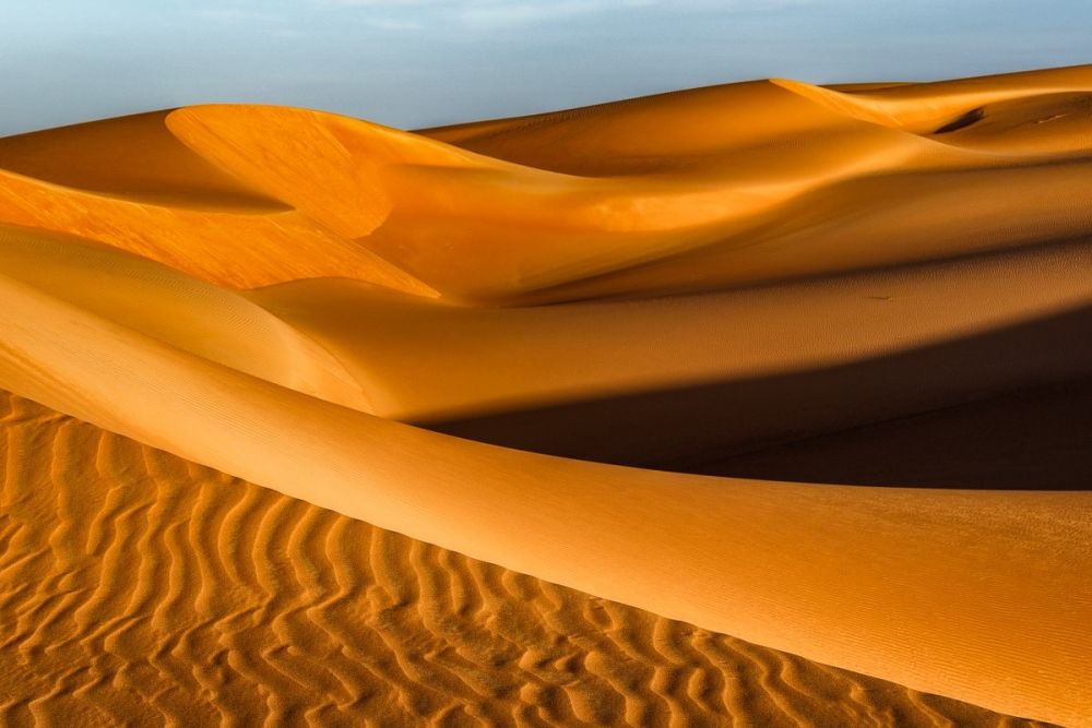 Cordon dunaire dans le Sahara, en Mauritanie