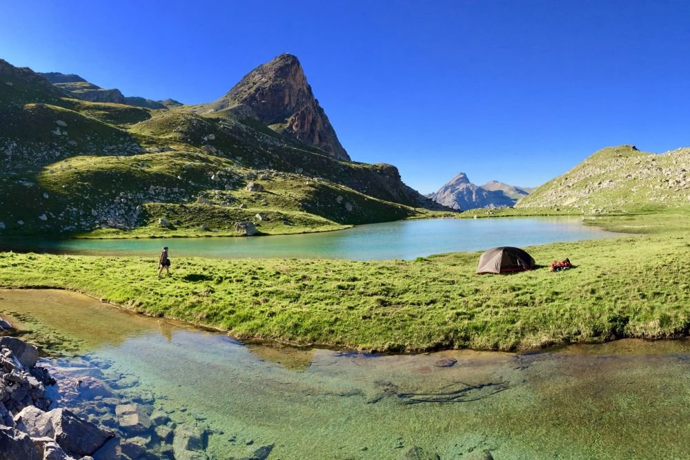 bivouac de rêve en plein été dans la Haute Ubaye