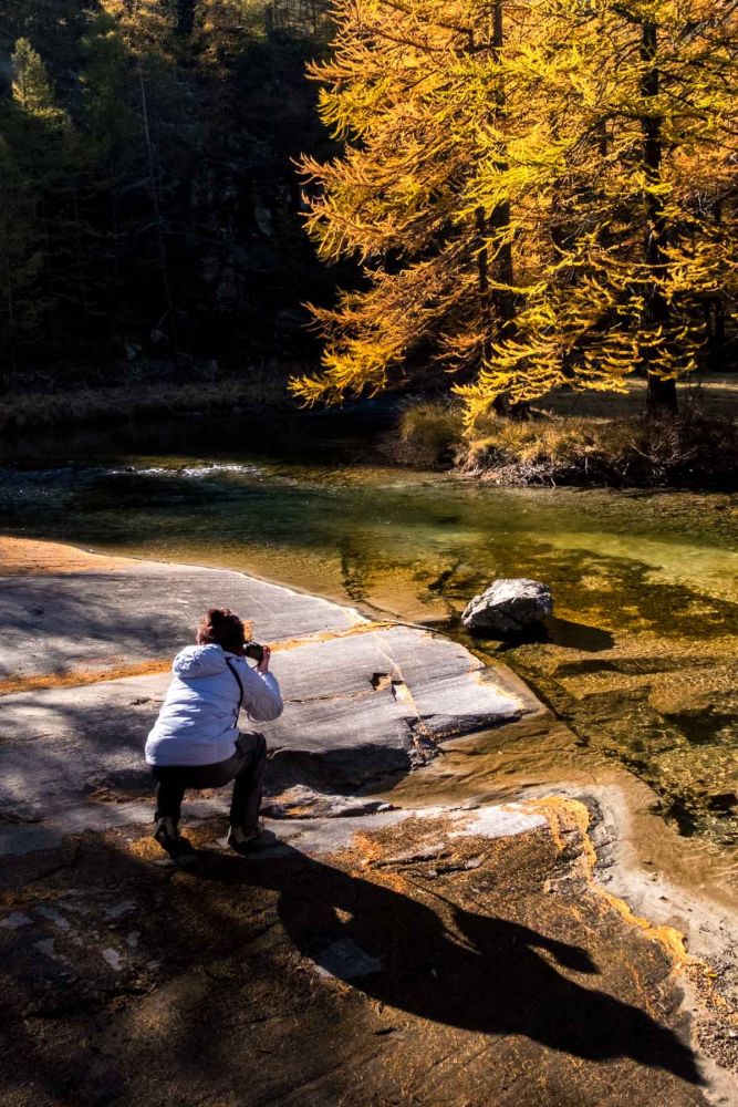 Stagiaire dans le Mercantour lors d'un stage photo à l'automne