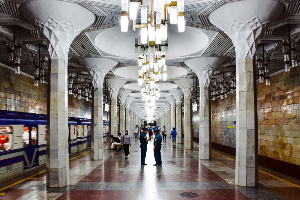 L'étonnant métro de Tachkent, ,  et son style Art Nouveau