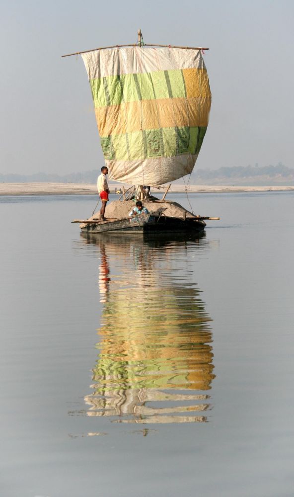 embarcation sur le Gange, Inde