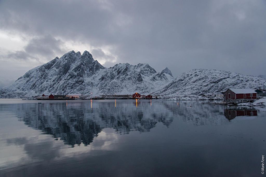 Paysage hivernale île en Norvège