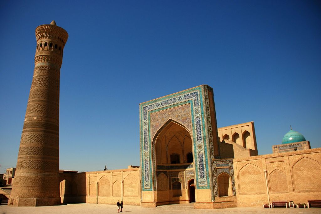 De la vallée de Fergana à l'oasis de Khiva : la traversée en train 